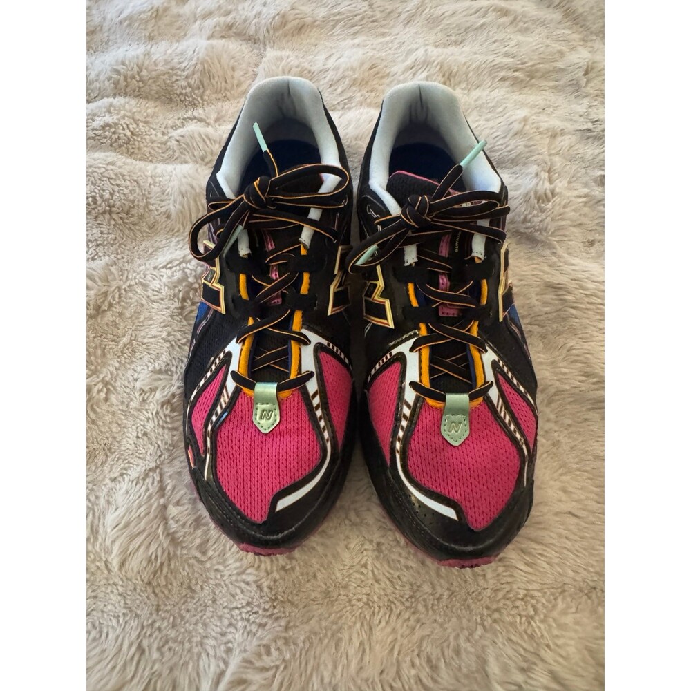 New Balance - Picture 3 of 7